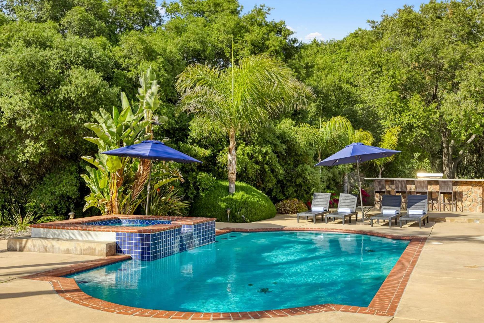 Grapevine By Avantstay Secluded 5Br Villa 4 Acres Of Vineyards Avo Groves تيميكولا، ريفيرسيدي، كاليفورنيا المظهر الخارجي الصورة